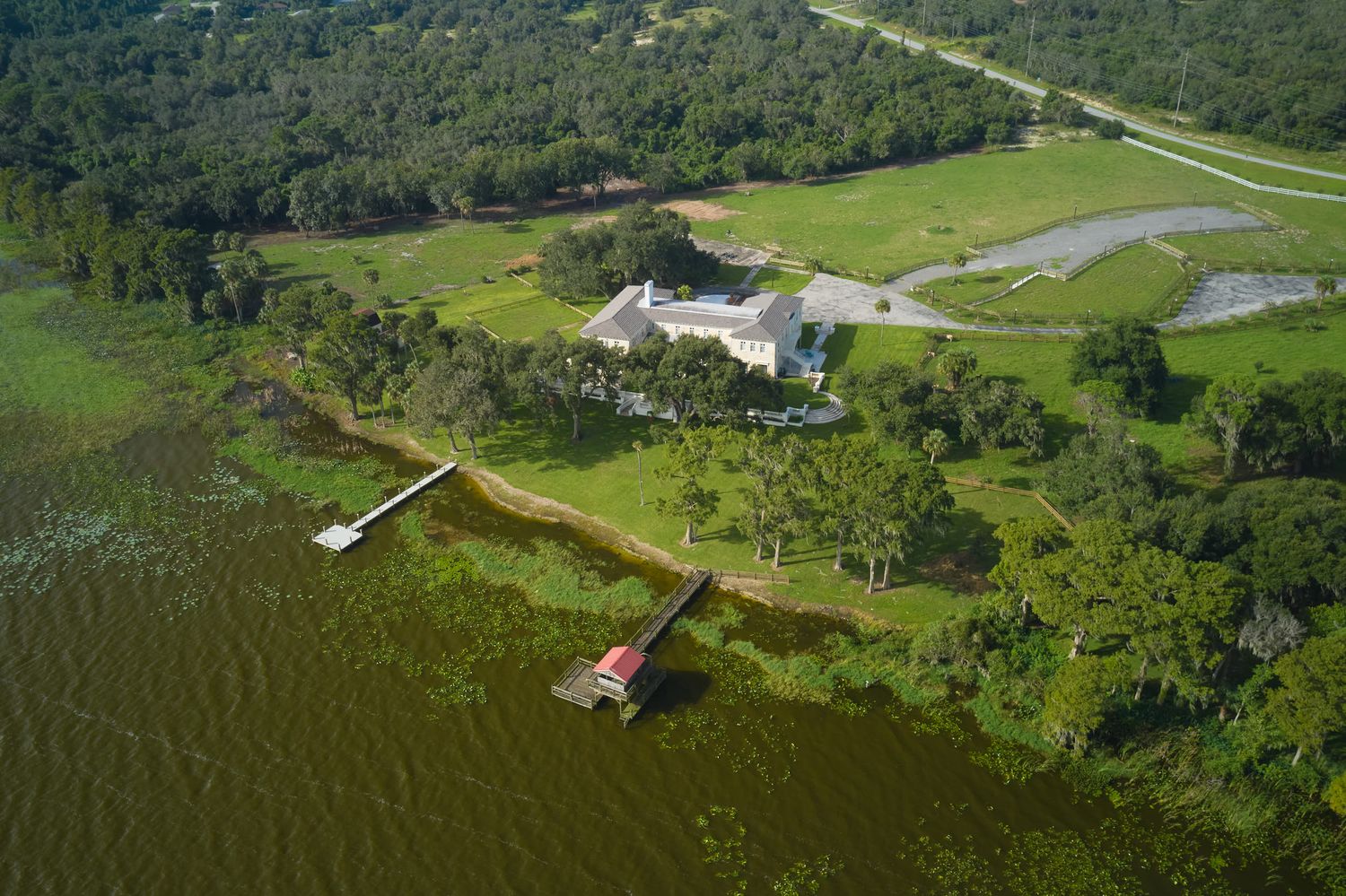 3111 Masterpiece Rd, Lake Wales, FL 33898